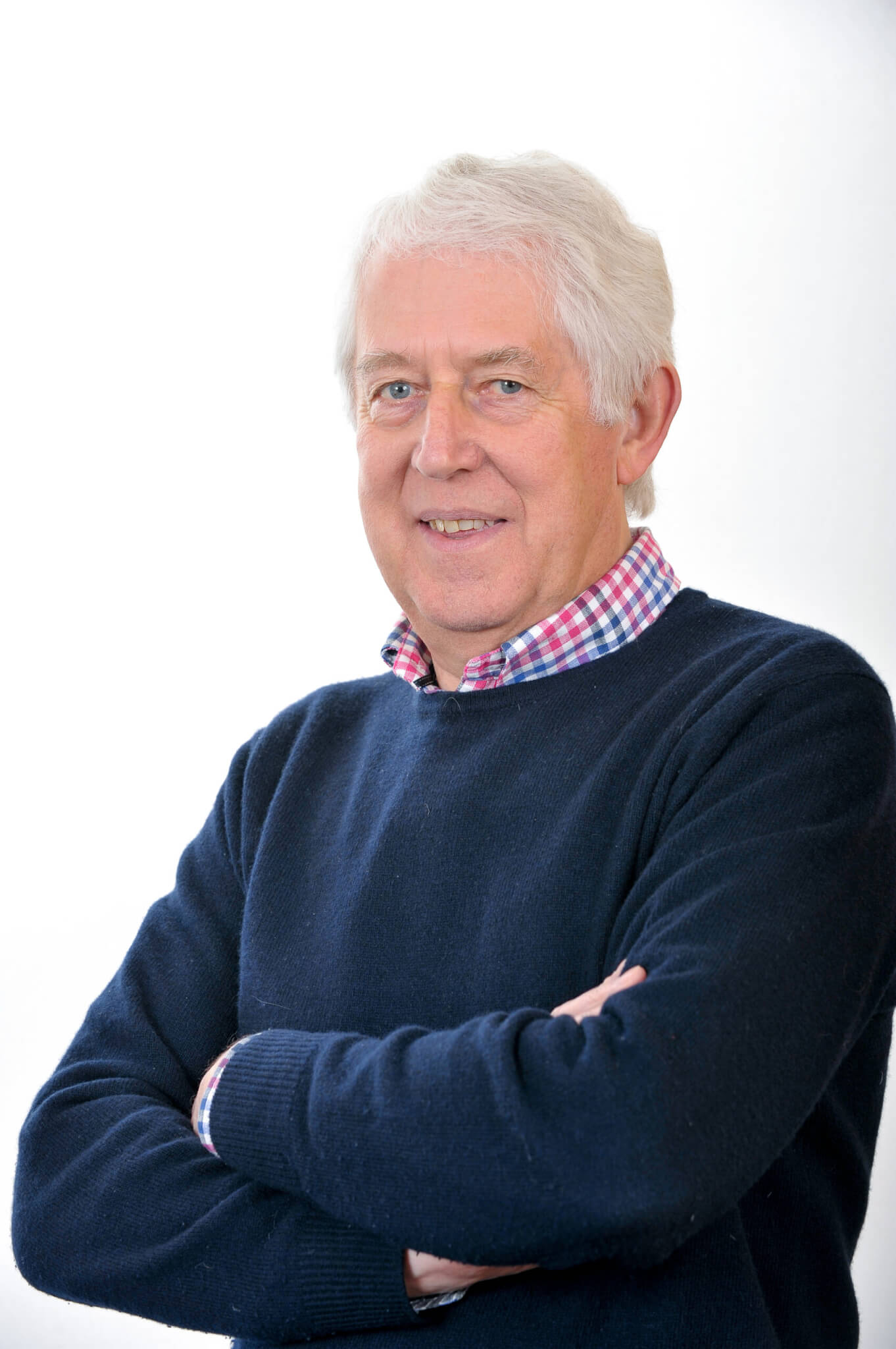 Dr David Hight